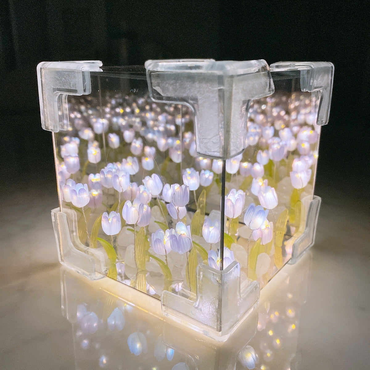 Blossom Box | Magic Tulip Light | Wreath