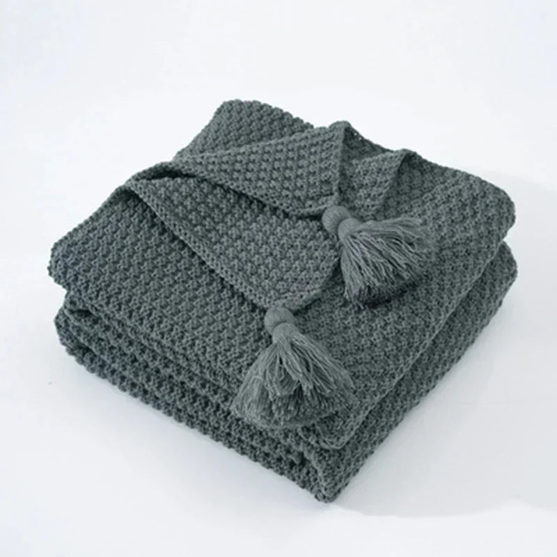 Skanto | NordiWrap Knitted Wool Blanket with Fringes | Nordic Design | Cozy & Elegant | Perfect for Home