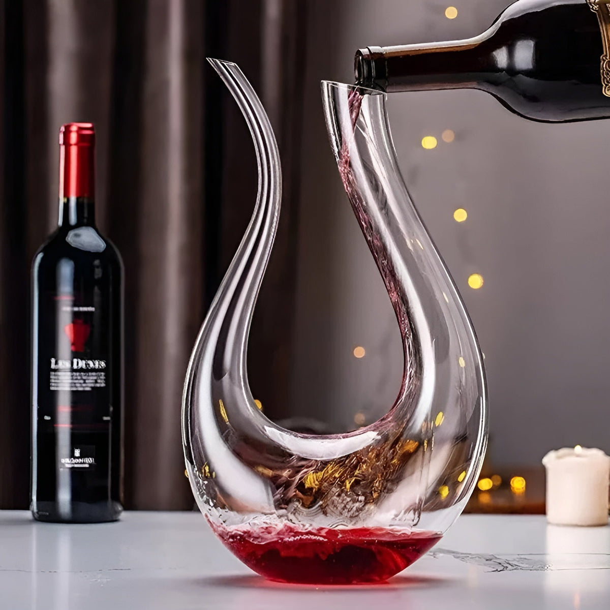 Wine Decanter with Aerator - Hand Bowliftown & Stylish - 1500 ml for Bar & Home - Lead-Free Glass | Bowlift