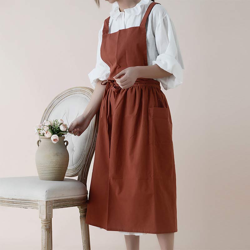 Skanto | Waterproof Cotton Apron with Handy Pockets - ChefMate