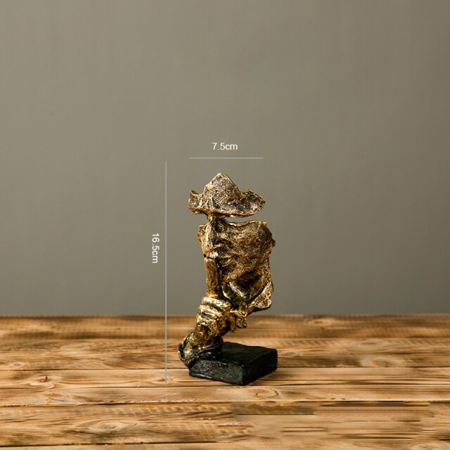 Kalsten | Three monkeys with a message – a sculpture full of meaning