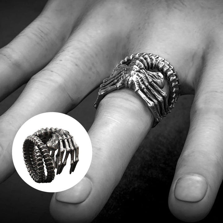 Kalsten | Alien-Facehugger-Ring