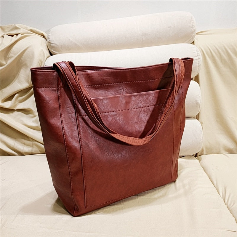 Skanto | Don't Just Carry a Bag — Feel the Power of Perfect Organization and Timeless Style Everywhere You Go!