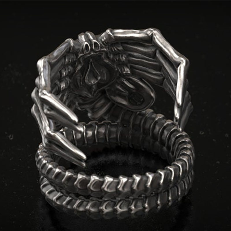 Kalsten | Alien-Facehugger-Ring