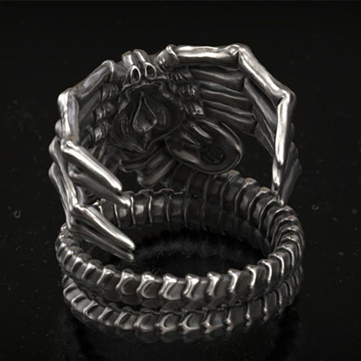 Kalsten | Alien-Facehugger-Ring