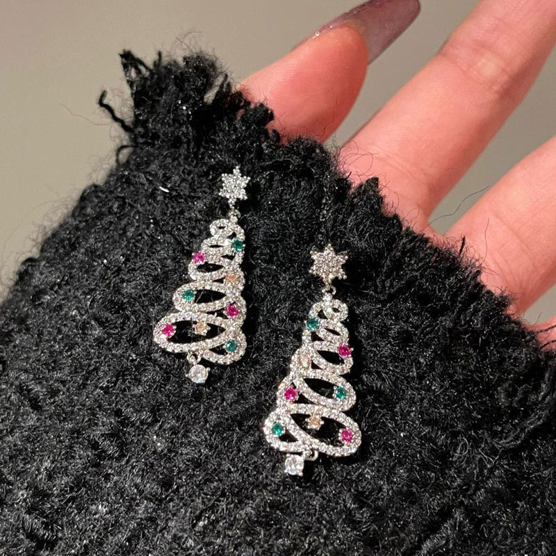 Kalsten | Shiny Christmas tree earrings