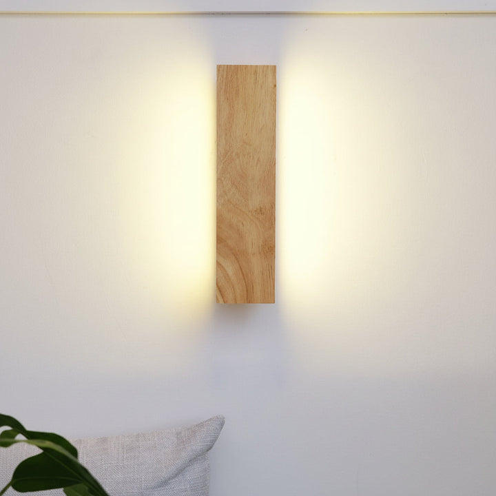 Nordic Wood LED Wall Sconce – 360° Rotatable Bedside Wall Lamp (Warm White) | Kalsten