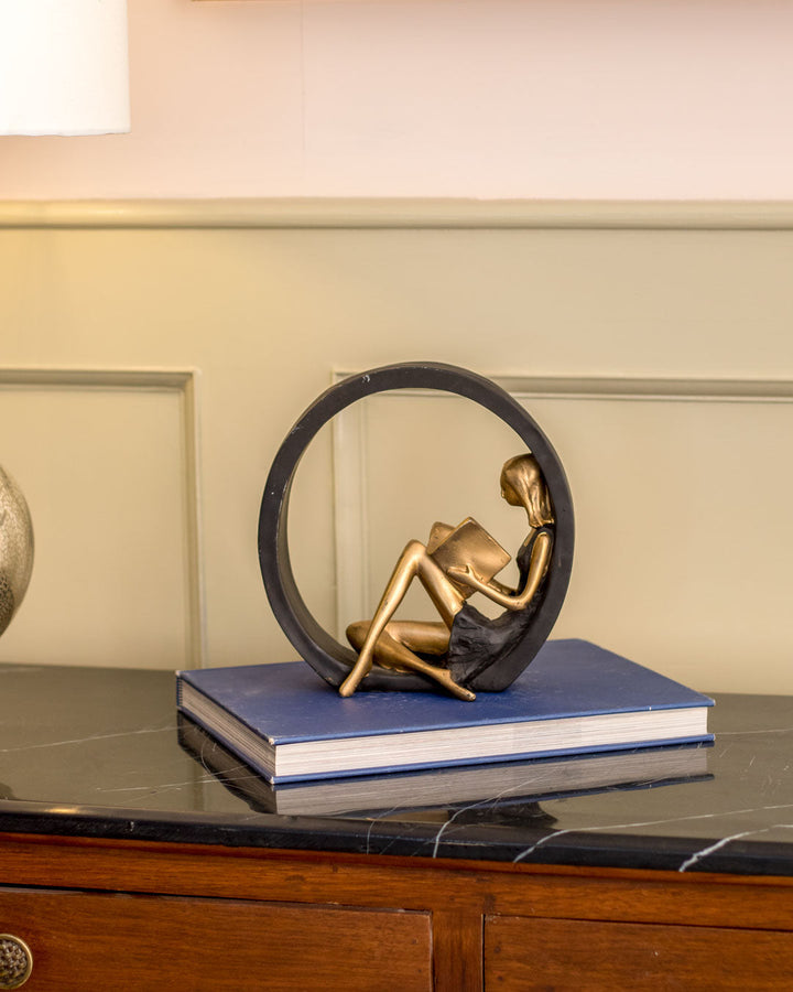 Kalsten | Reading Girl Statue