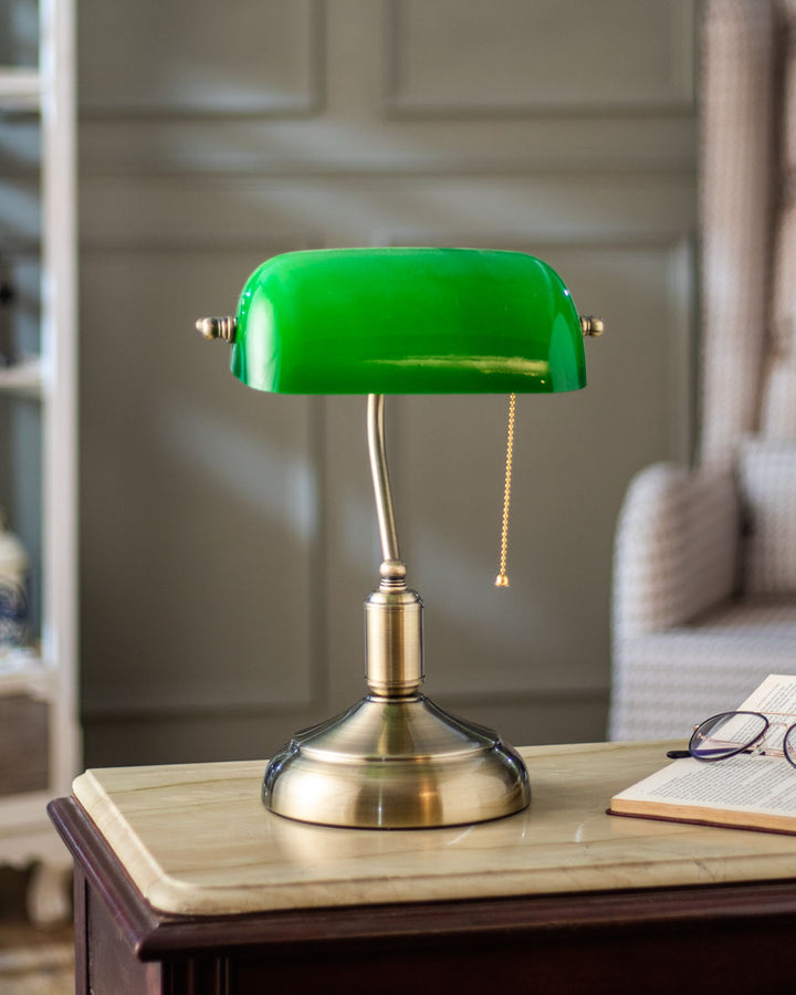 Kalsten | Classic Banker Lamp