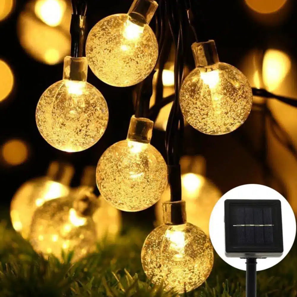 String lights with 30 balls – Charging via solar panel | Kalsten