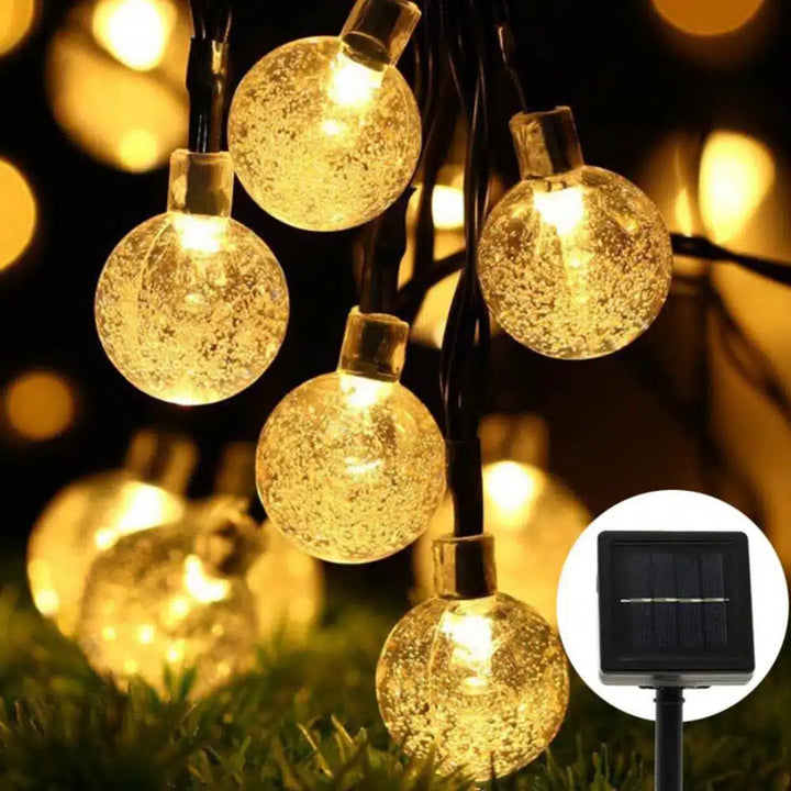 String lights with 30 balls – Charging via solar panel | Kalsten