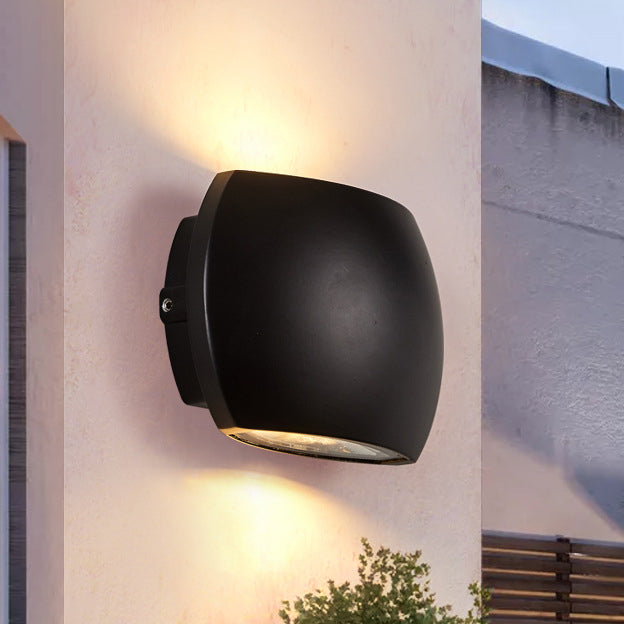 Contemporary Industrial Semicircle Aluminum LED Outdoor Wall Sconce Lamp For Garden | Kalsten