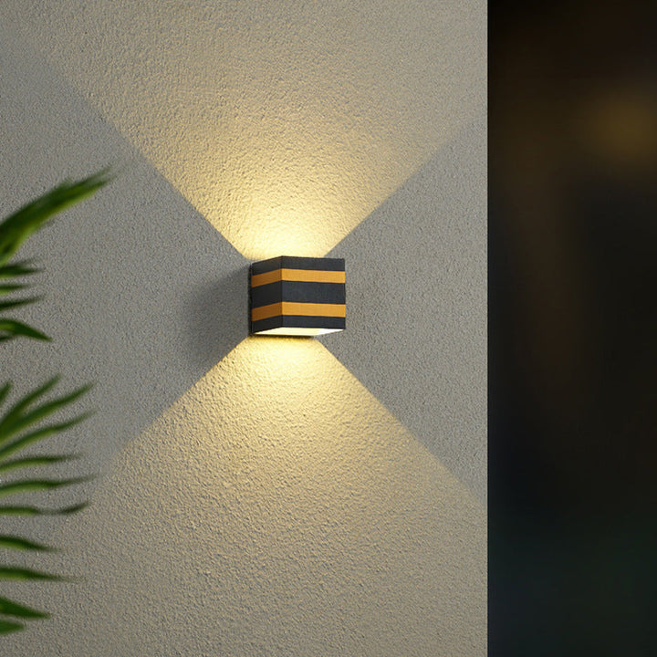 Outdoor Minimalist Square Cube Aluminum Waterproof LED Wall Sconce Lamp | Kalsten