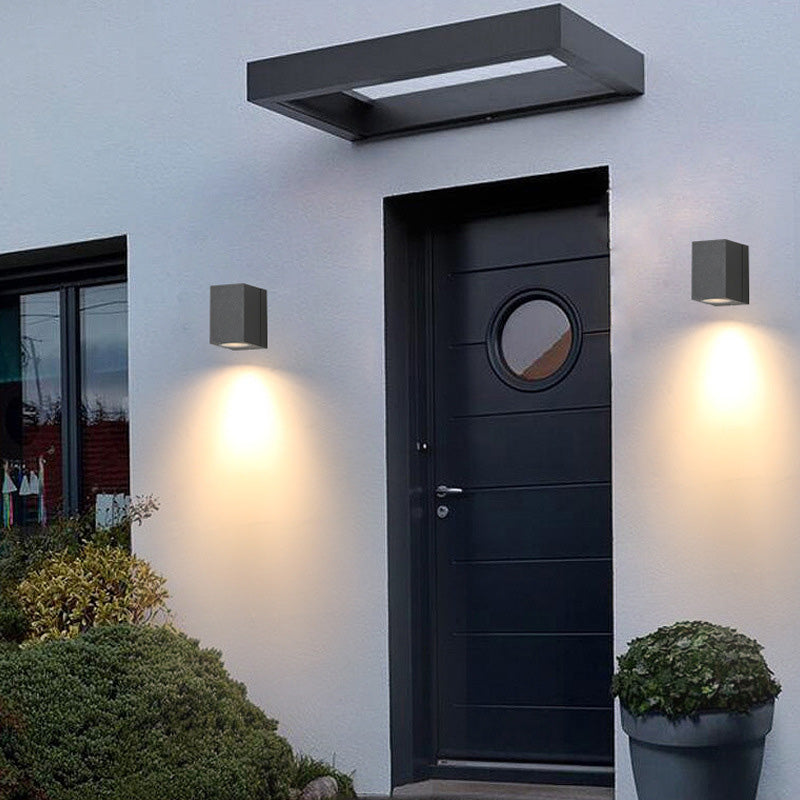 Contemporary Industrial Rectangular Aluminum 1-Light Outdoor Wall Sconce Lamp For Garden | Kalsten