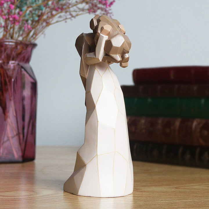 Kalsten | Angel of Friendship Dog Monument Figurine