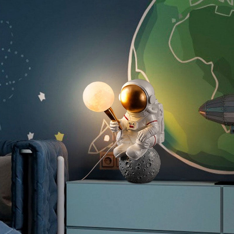 Skanto Skanto | CosmoBuddy Astronaut Wall Lamp | Creative Design | Resin & ABS | LED Bedroom Lamp