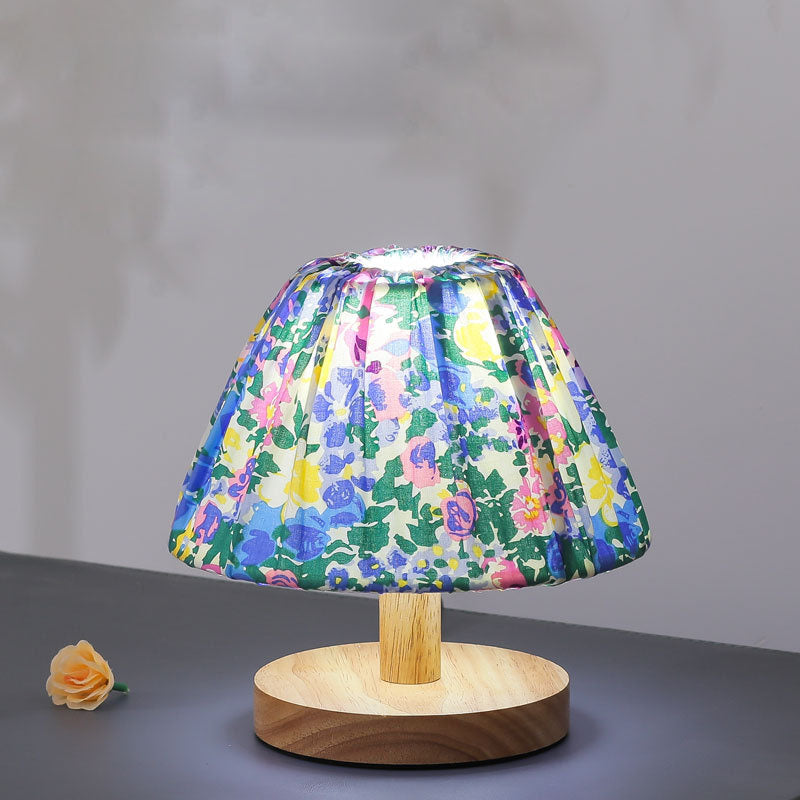 Modern Minimalist Creative Iron Flower Shape 1-Lamp Table Lamp | Kalsten