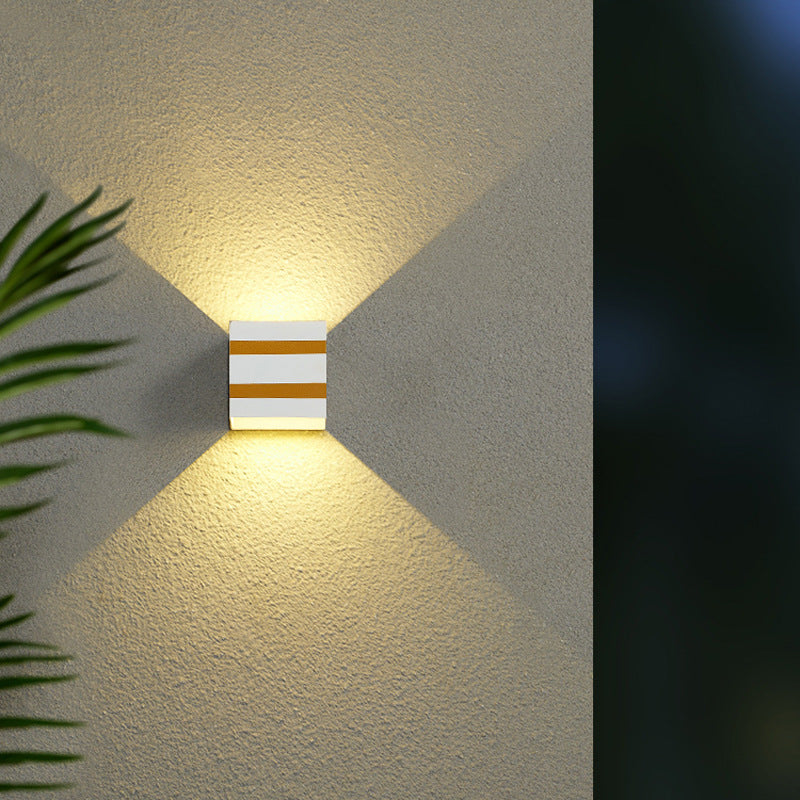 Outdoor Minimalist Square Cube Aluminum Waterproof LED Wall Sconce Lamp | Kalsten