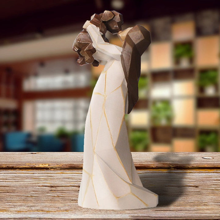 Kalsten | Angel of Friendship Dog Monument Figurine