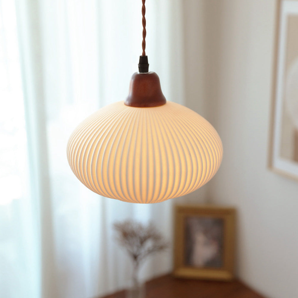 Vintage Nordic Ceramic White Pendant Light For Dining Room | Kalsten