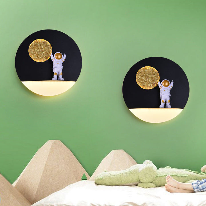 Contemporary Creative Iron Resin Round Astronaut LED Wall Light Lamp for Bedroom | Kalsten