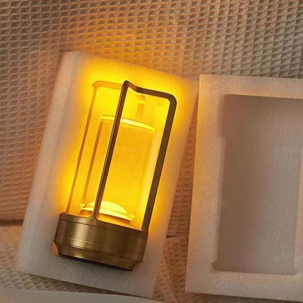 Retro Lamp - Elegant Lighting - Timeless Style | Kalsten