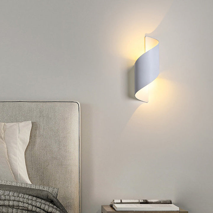 Minimalist Aluminum LED Wall Lamp Kalsten