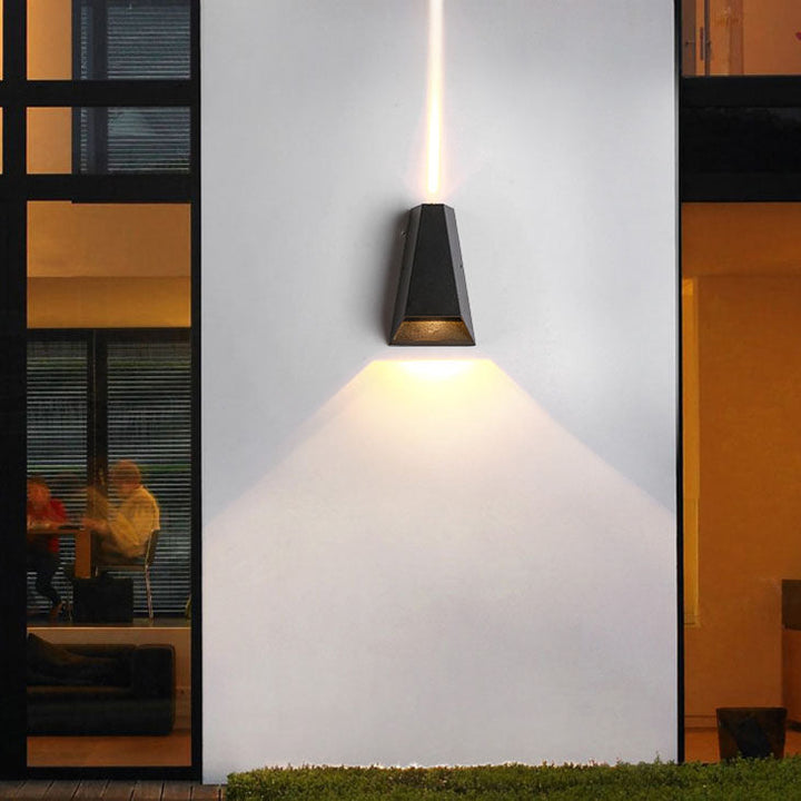 Outdoor Modern Column Geometry LED Waterproof Wall Sconce Lamp | Kalsten
