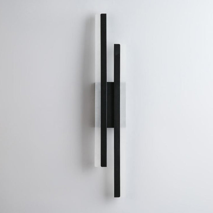 Acrylic Metal LED Wall Lamp Kalsten