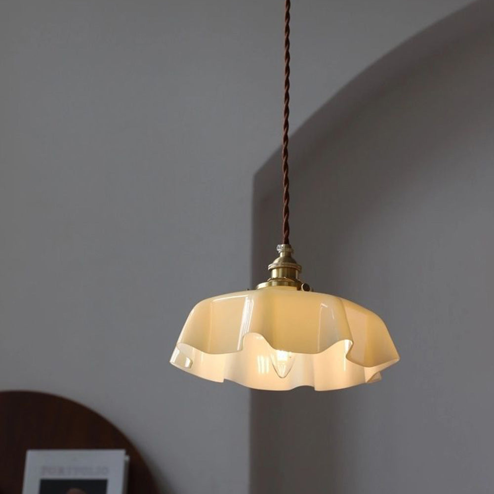 Modern Romantic Small Glass Ribbon Edge Pendant Light For Living Room | Kalsten