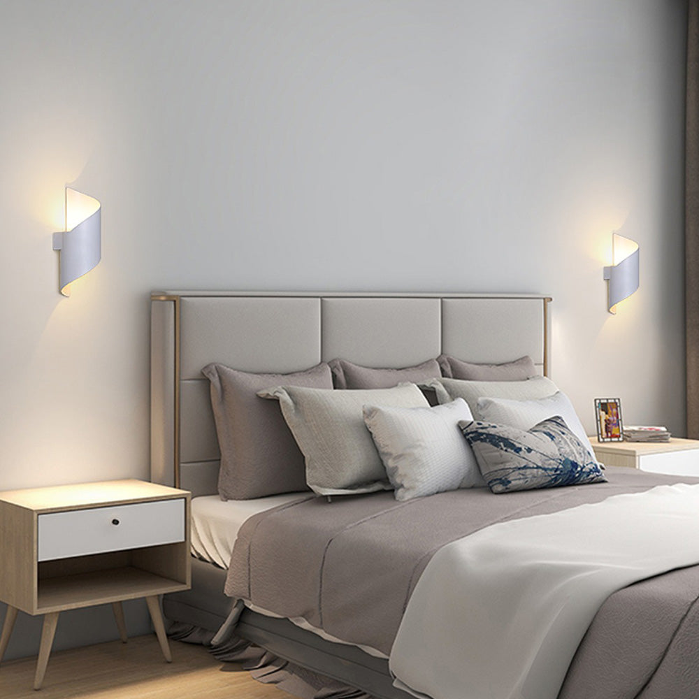 Minimalist Aluminum LED Wall Lamp Kalsten