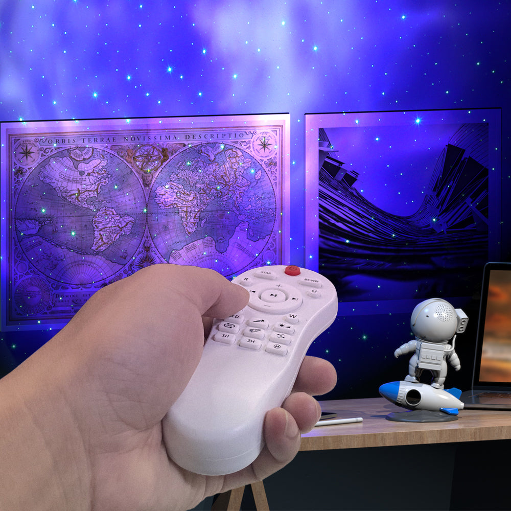 Astronaut Projector Lamp - AstroGlow | Kalsten