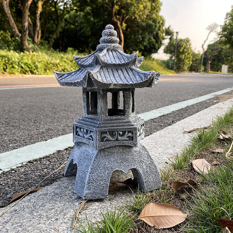 Retro Decorative Solar Tower Resin LED Outdoor Landscape Lighting | Kalsten
