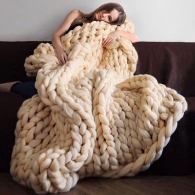 Kalsten | Chunky Knit Blanket