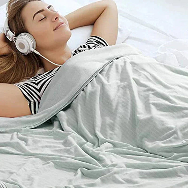 Summer blanket for warm nights 200x150 cm | Kalsten