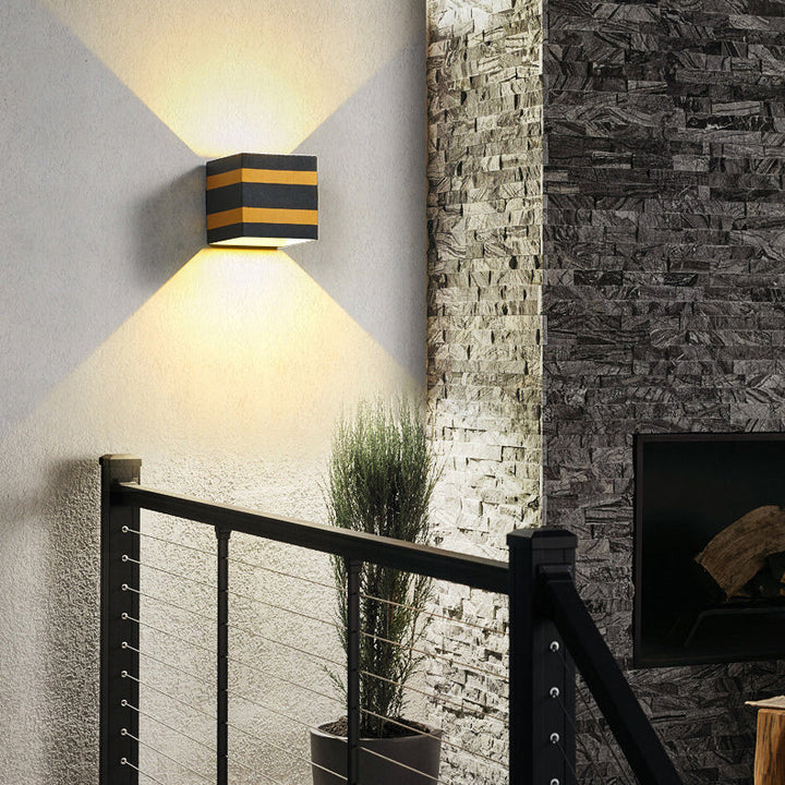 Outdoor Minimalist Square Cube Aluminum Waterproof LED Wall Sconce Lamp | Kalsten