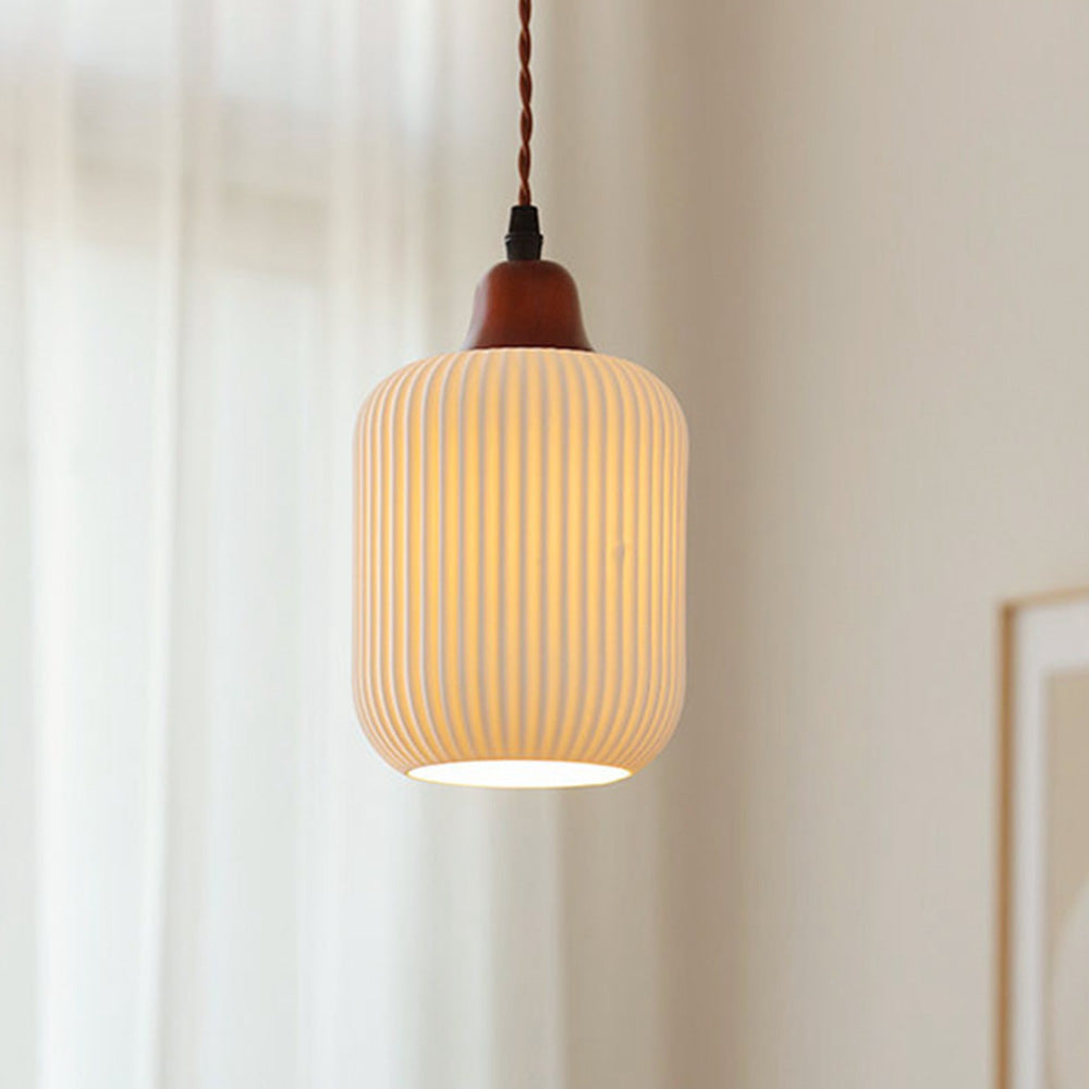 Vintage Nordic Ceramic White Pendant Light For Dining Room | Kalsten
