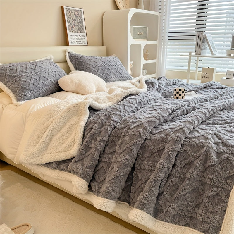 Vintage Luxe Reversible Fleece Blanket - Essential for Winter Kalsten