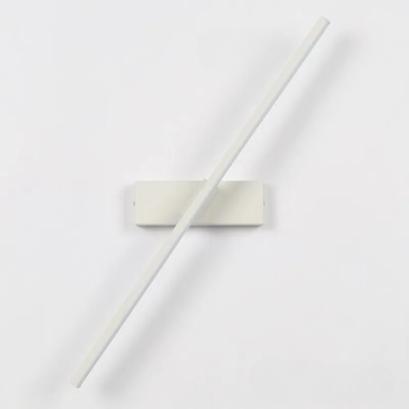 LuxeGlow Wall Lamp - Elegant Wall Lamp with Flexible Lighting for Modern Interior Kalsten