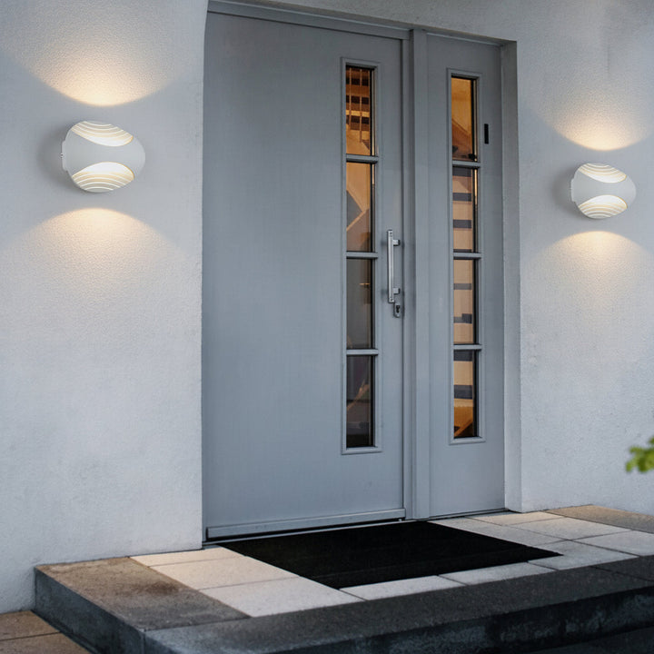 Nordic Outdoor Wall Sconce LED Linear Aluminum White IP65 21cm / 8in - Waterproof | Kalsten