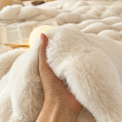 Skanto | FleeceHaven - Luxurious Soft Bubble Fleece Blanket for Relaxation