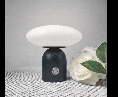NordicShroom - Mari Mushroom Table Lamp | Kalsten