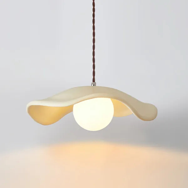 Lotus leaves pendant lamp - Bring natural elegance to your dining area Kalsten