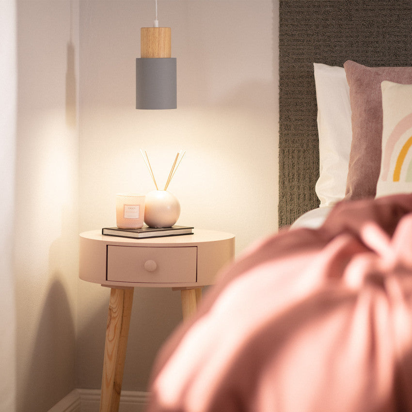 Modern Wood & Black Pendant Lamp Kalsten