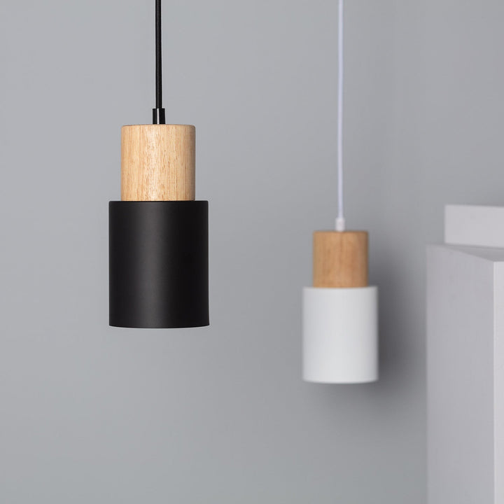 Modern Wood & Black Pendant Lamp Kalsten