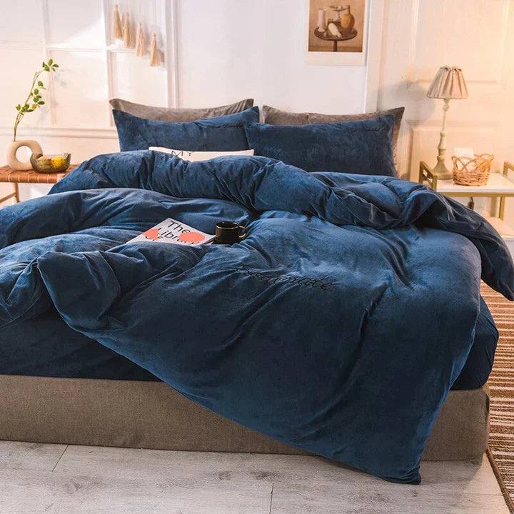 SilkCloud Duvet Cover - Cozy Fleece Duvet Cover for Unmatched Sleeping Experience Kalsten