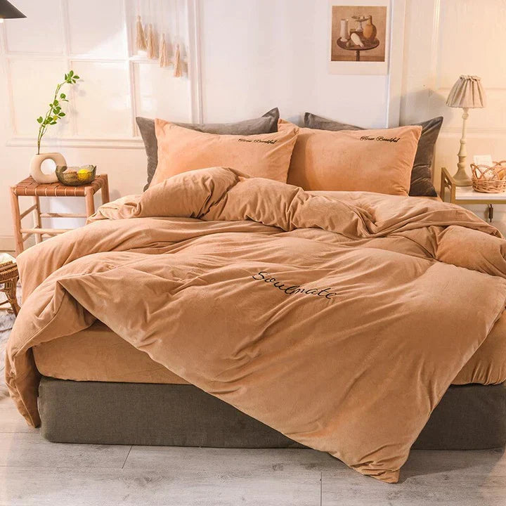 SilkCloud Duvet Cover - Cozy Fleece Duvet Cover for Unmatched Sleeping Experience Kalsten