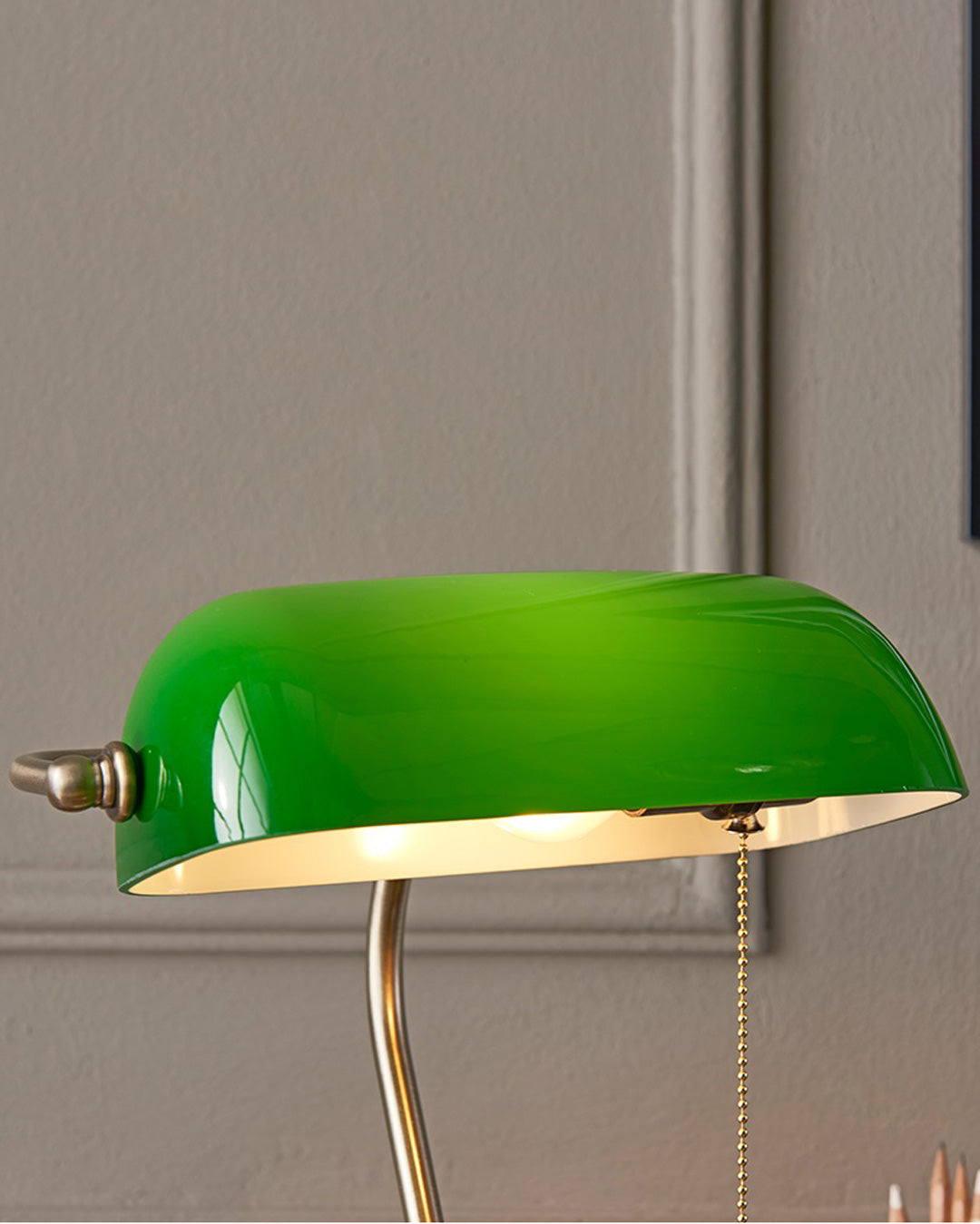 Kalsten | Classic Banker Lamp