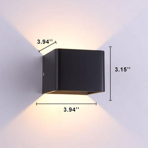 LuminSquare - Square Mini Wall Lamp made of Aluminum Kalsten