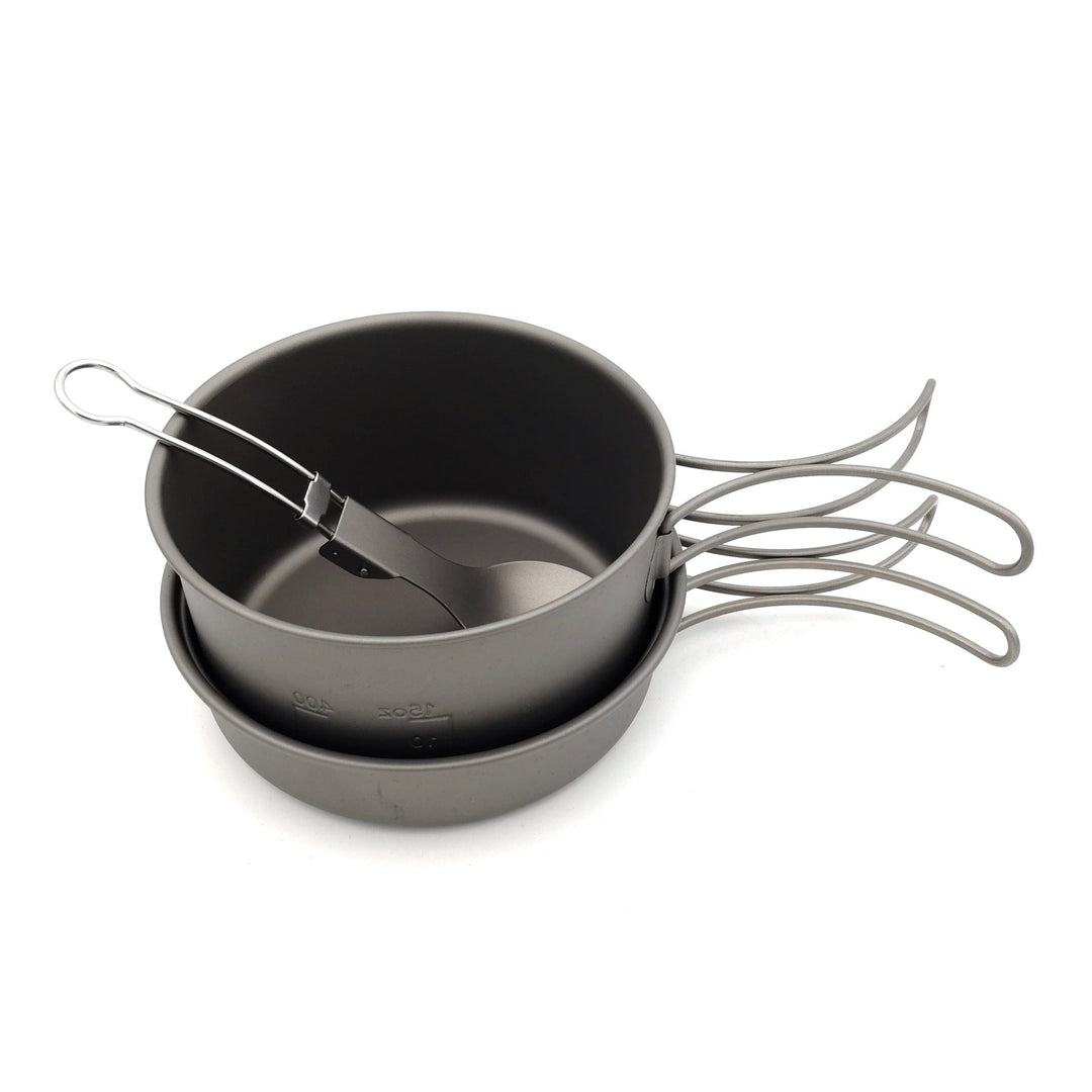 lightweight titanium nesting camping cookware set with folding wire handles Kalsten